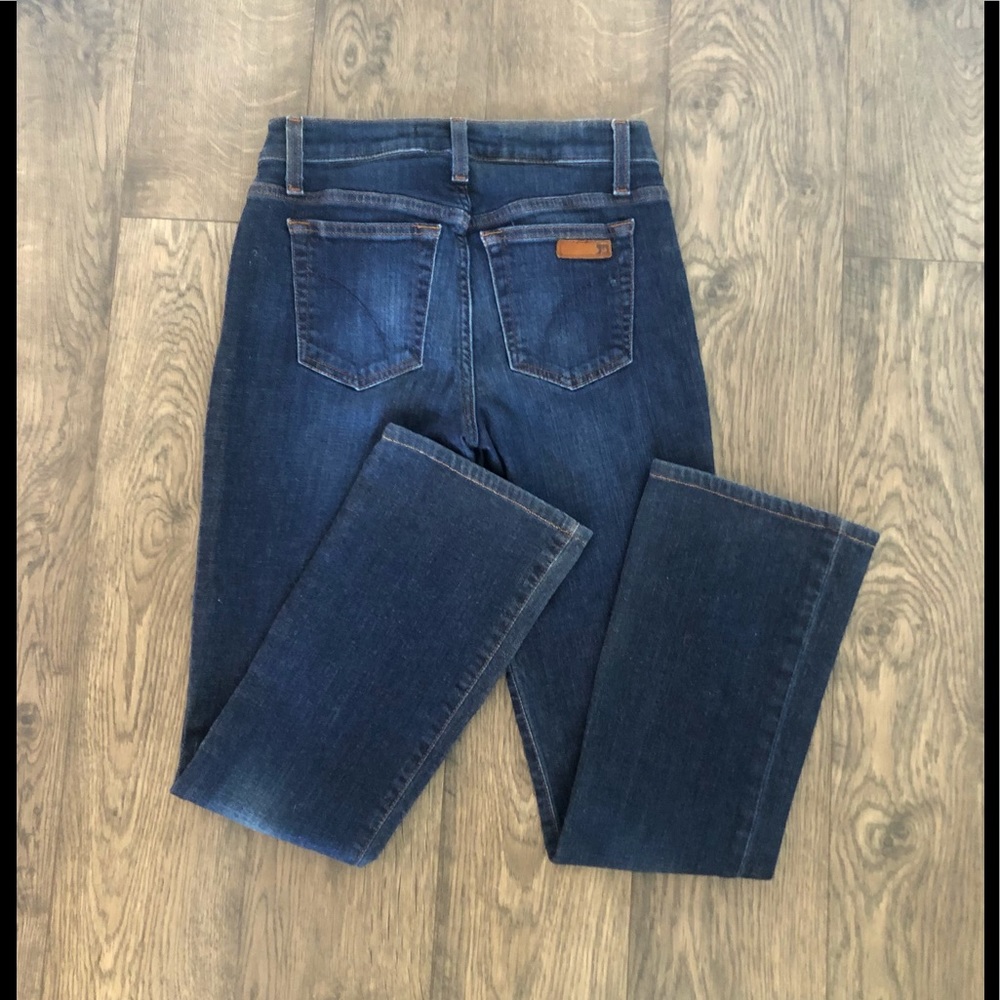 JOE’S JEANS “PETITE BOOTCUT” dark wash jeans - Picture 7 of 8
